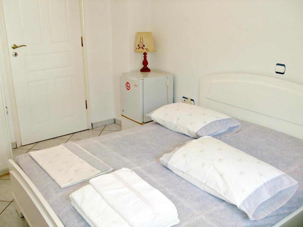 Kristallia Rooms Monastiraki  Oda fotoğraf